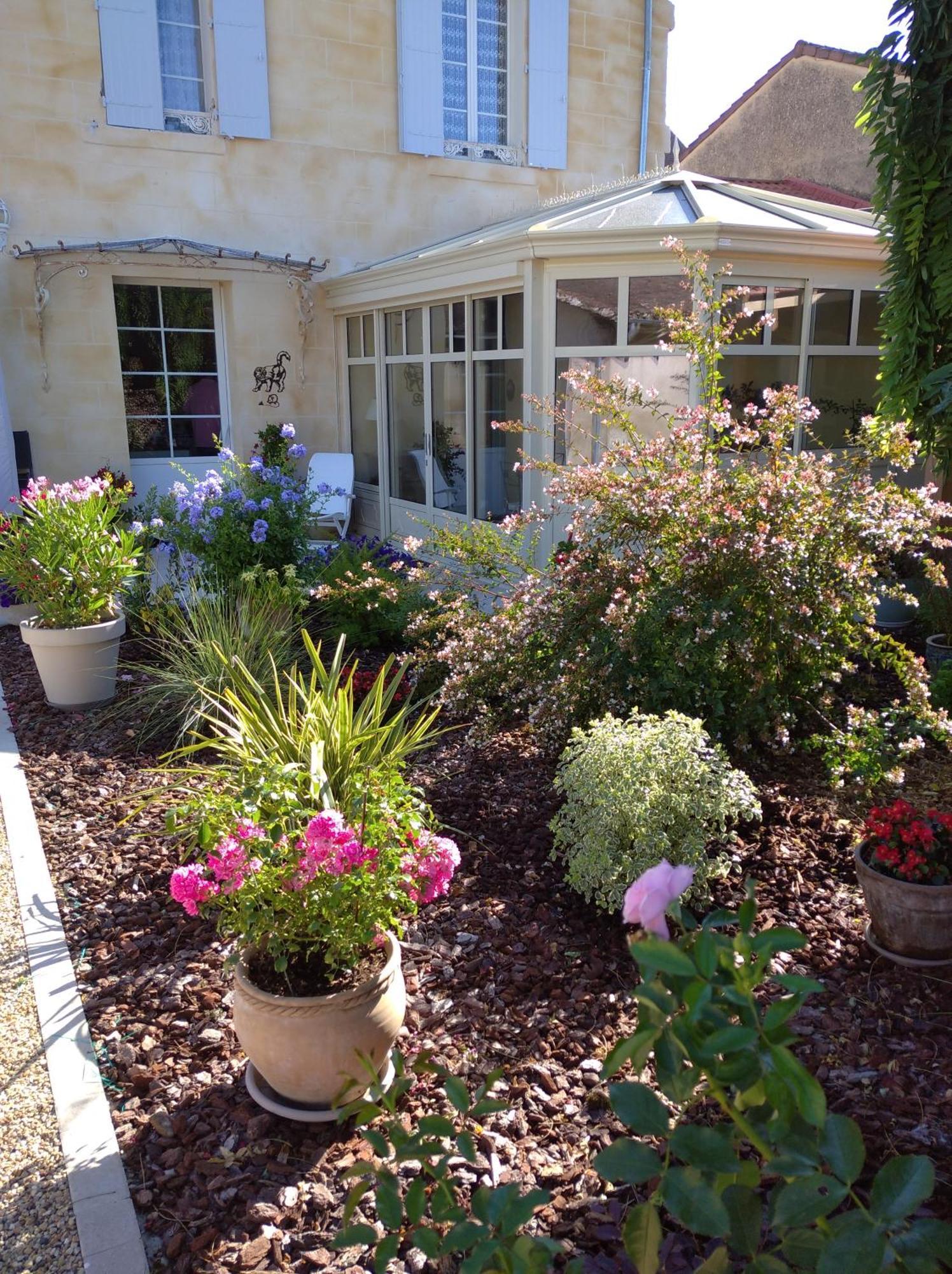 L'Acacia Bed and Breakfast Bergerac Buitenkant foto
